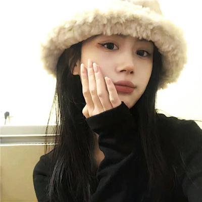 一个死气沉沉的夏天